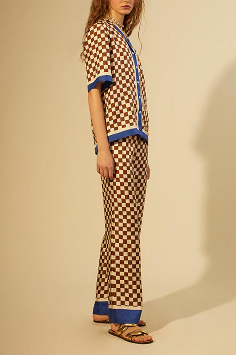 Einzigartiges, lockeres, elastisches Hosen-Set mit Schachbrettmuster und blauen Streifen
