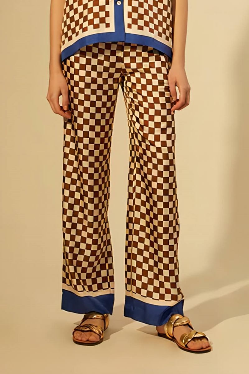 Einzigartiges, lockeres, elastisches Hosen-Set mit Schachbrettmuster und blauen Streifen