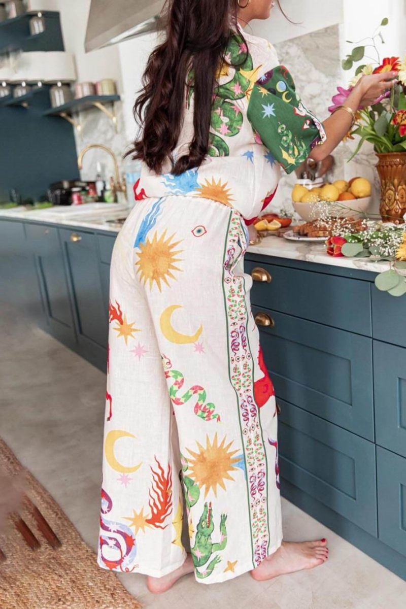 Jedinečná sada volné košile s krátkým rukávem a elastickým pasem