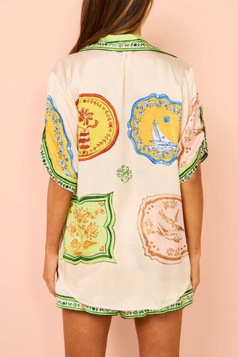 סט מכנסיים קצרים לחולצות עם הדפס אתני ייחודי קרם