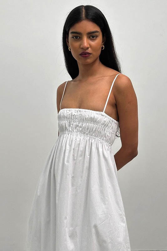 Conjunto de falda de marco elegante
