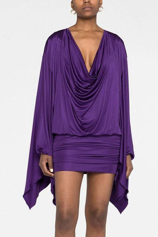 Sırtı Açık Halter Vücuda Oturan Elbise