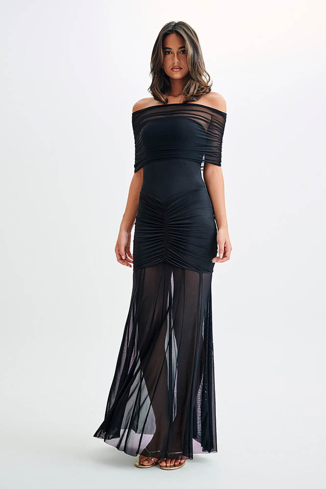 Nocturne Whisper – Fitted Backless Dress
