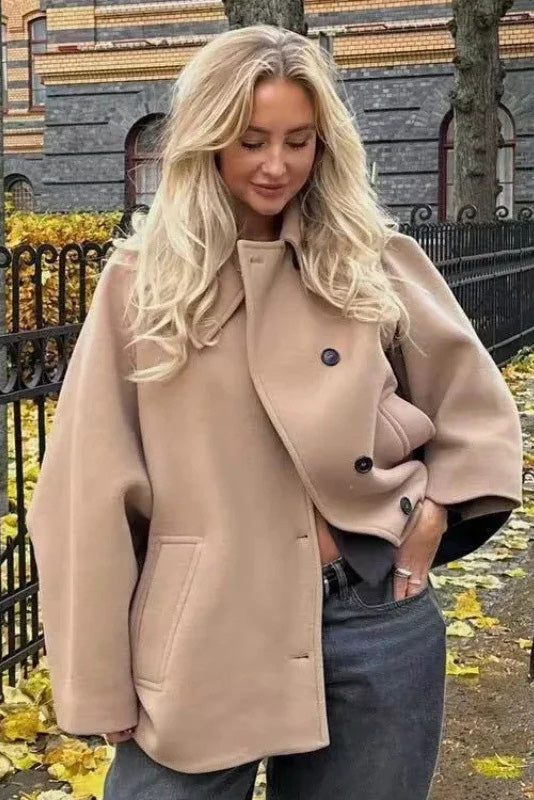 Vestido largo acampanado con ribete de encaje bordado de Joa