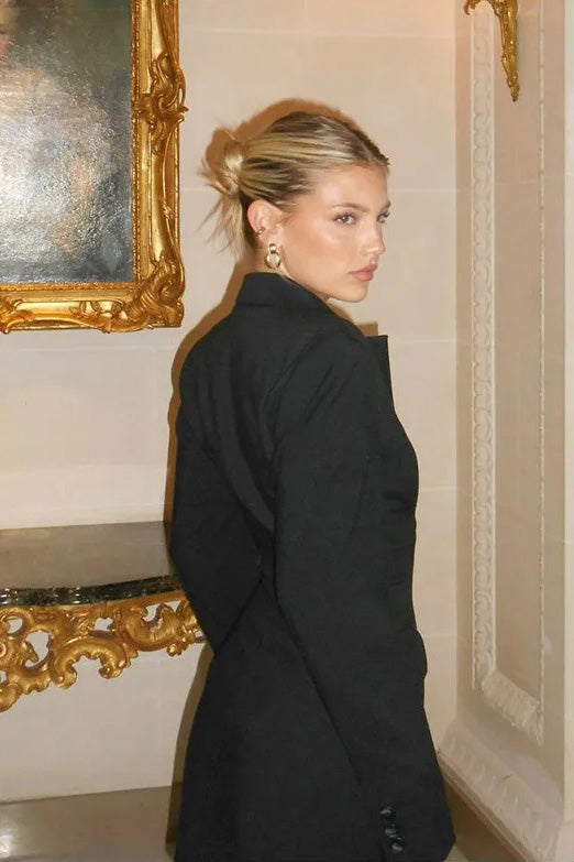 Robe longue évasée à bordures en dentelle brodée Joa