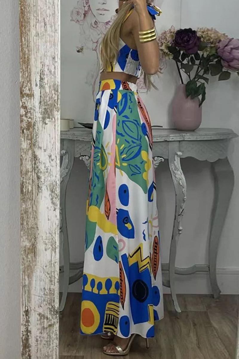 Graffiti gedréckt Tie Schëller Top & Pleated Rock Set