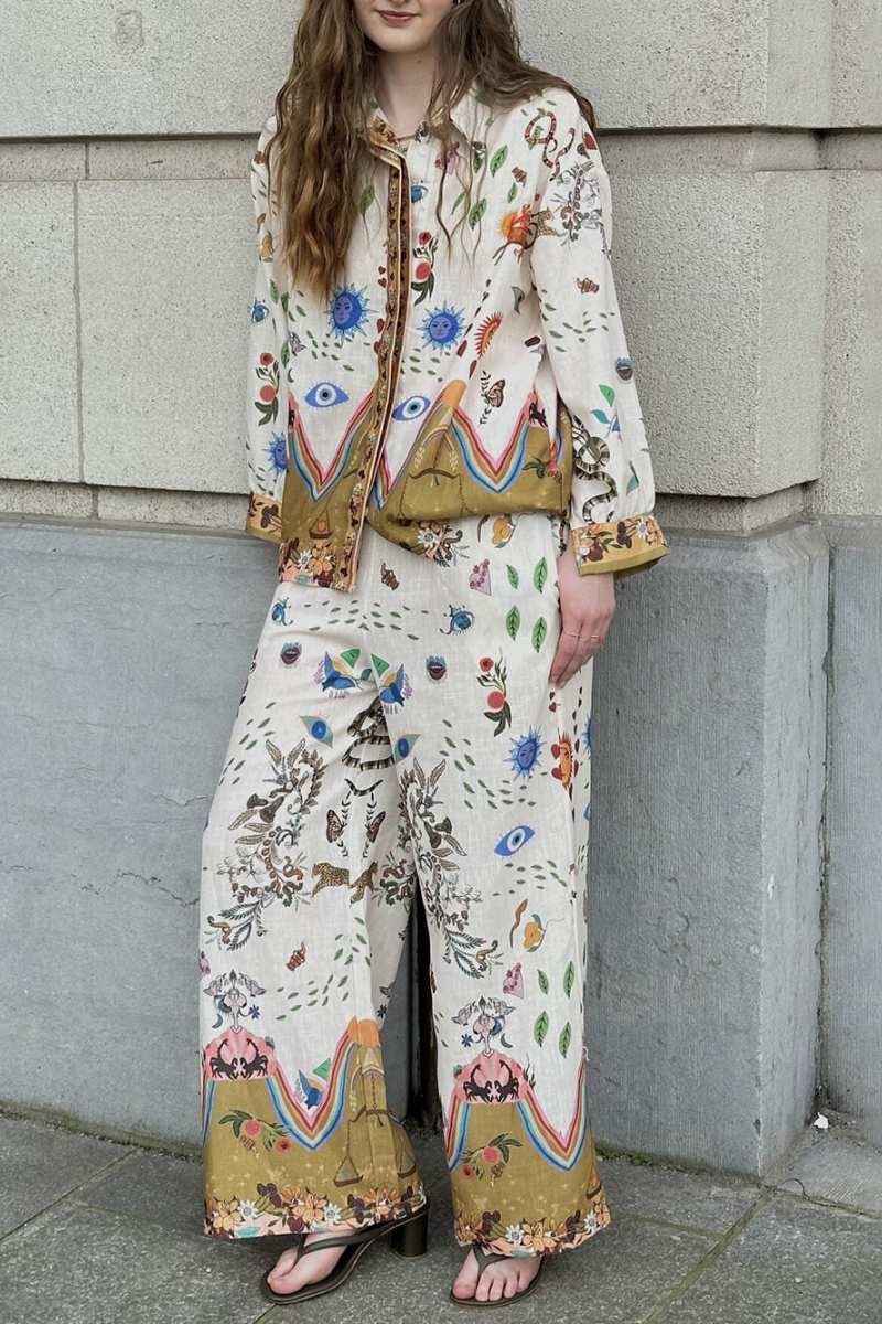 Set di Pantaloni Oversize Larghi con Stampa Etnica in Evidenza