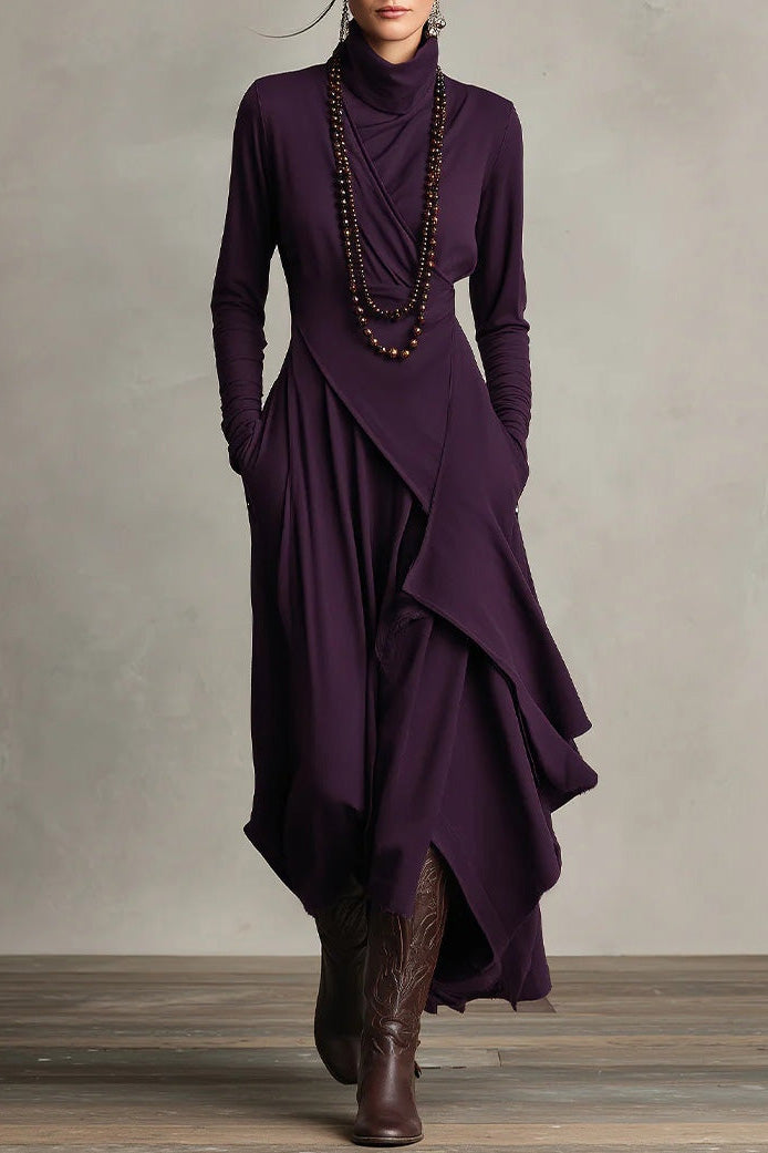 Abito Maxi Plissettato Asimmetrico Viola con Collo Alto