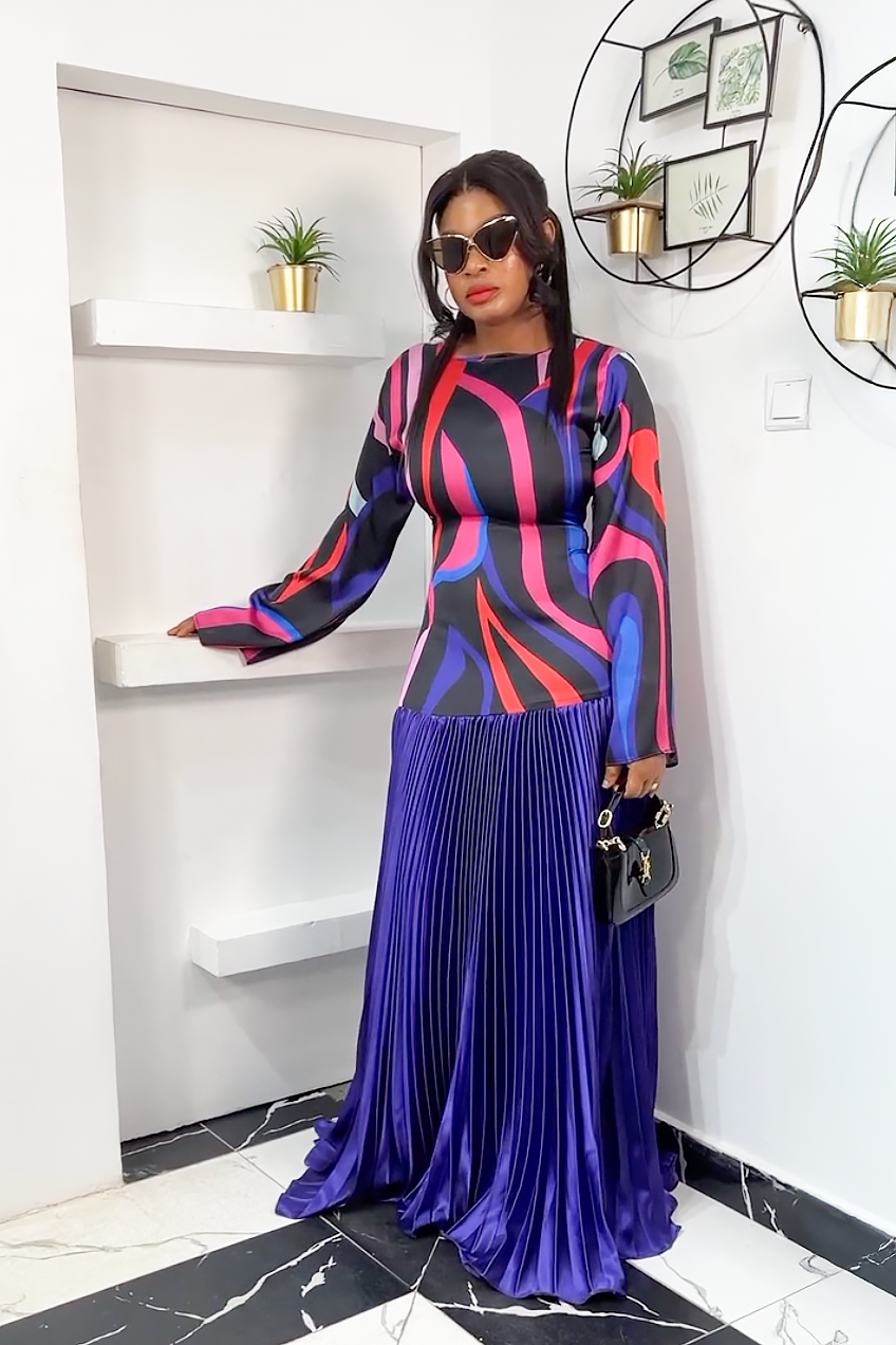 Abstract Wave Pleated Maxi Dress