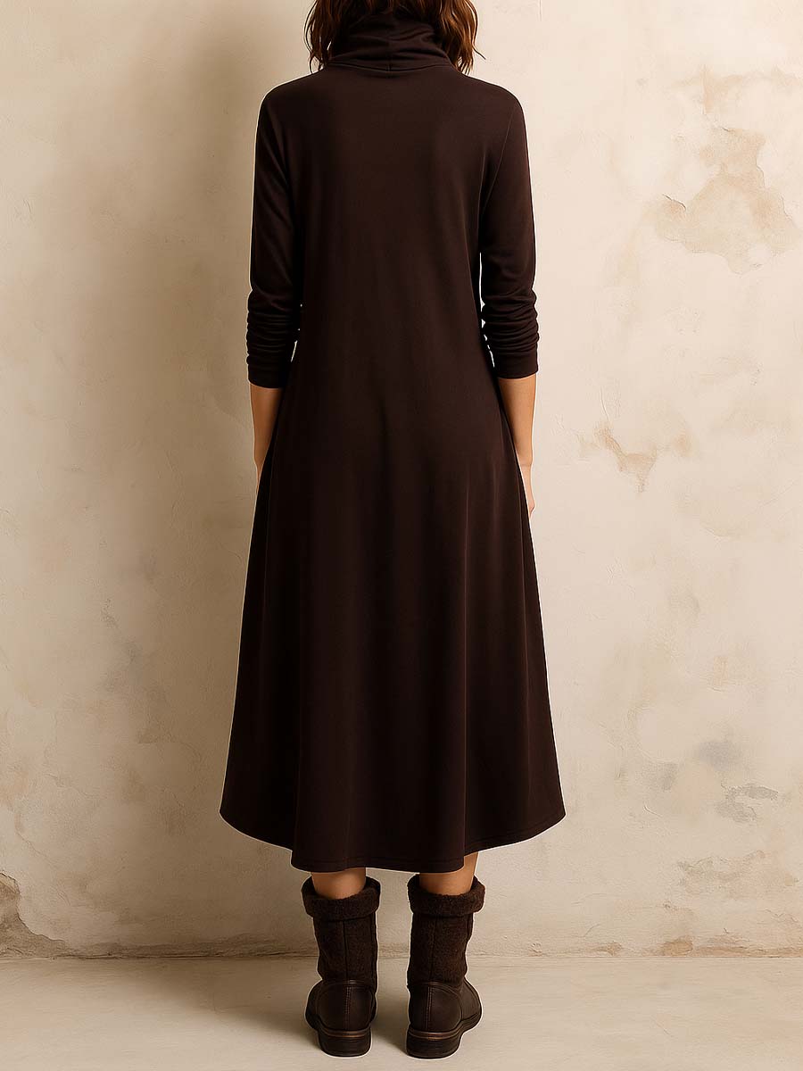 Boho-inspiréiert Midi-Kleed mat Knäppréier op der Säit