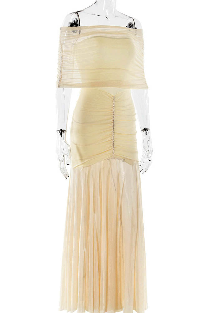 Nocturne Whisper – Fitted Backless Dress