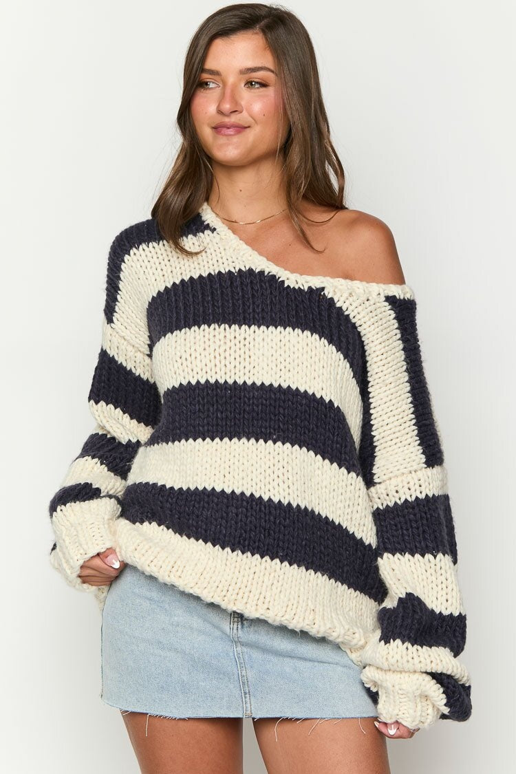 Off-shoulder gestreepte trui