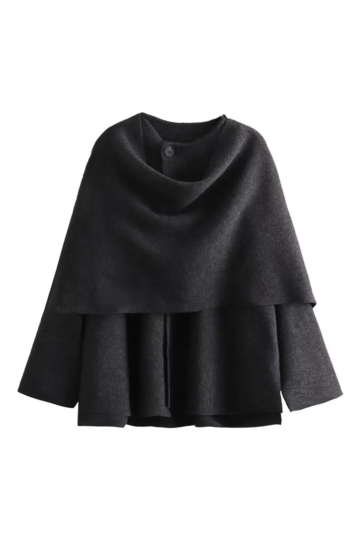Chaqueta con bufanda asimétrica