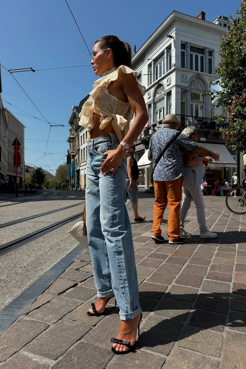 Lightness Streamer Lace Crop Top