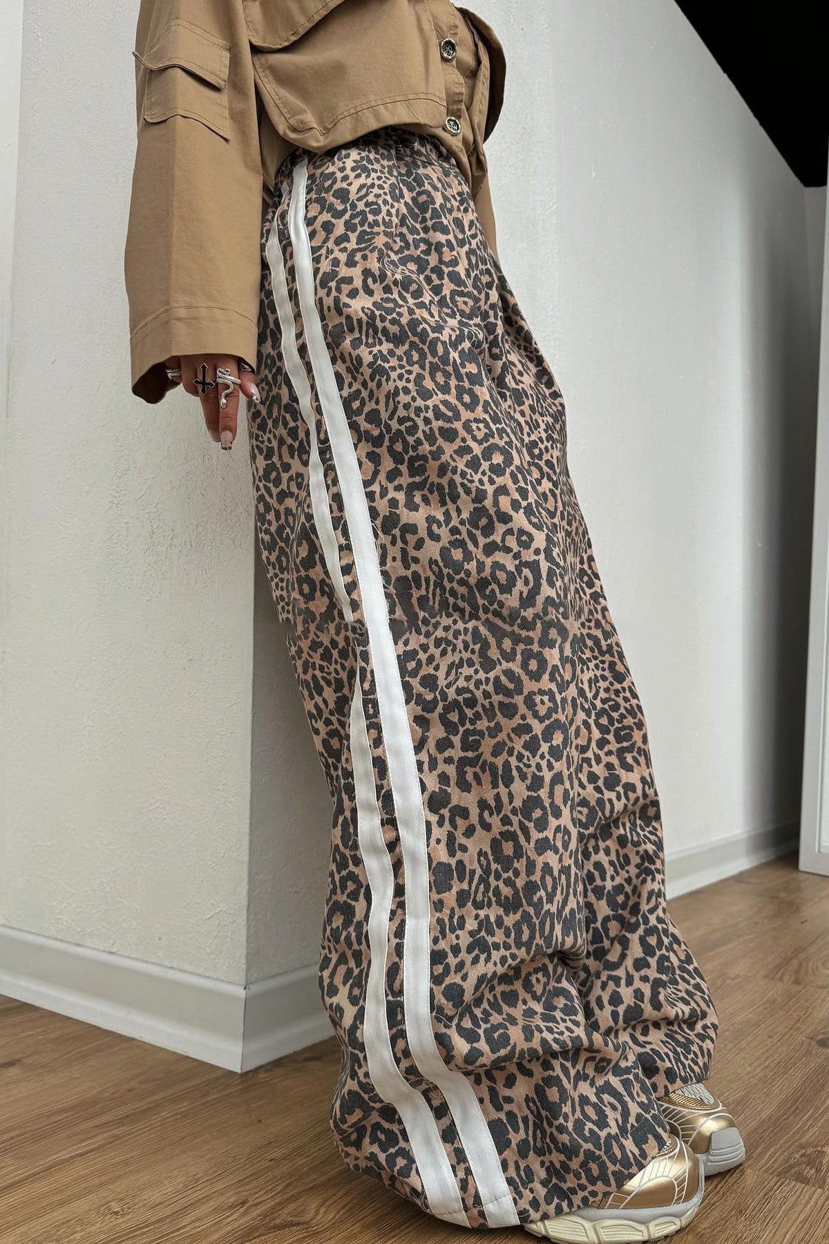 Street Style Leopard Stripe Baggy Pants