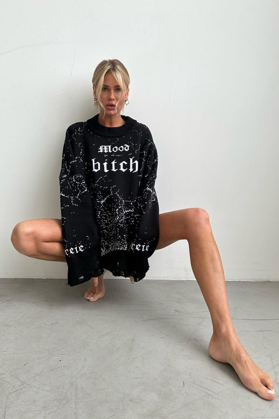 Abito lungo svasato con pizzo ricamato Joa