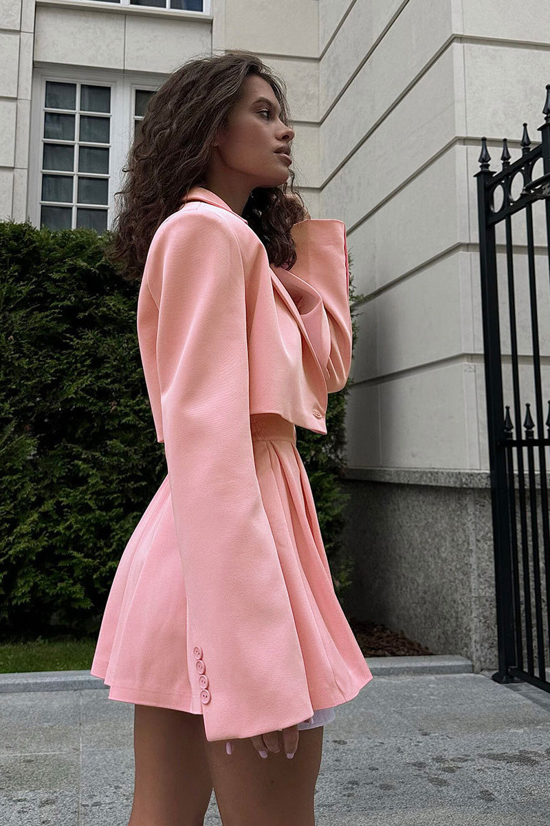 Robe mi-longue à manches courtes avec appliqués floraux Grace