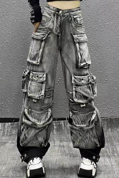 Taş Detaylı Düz Jean
