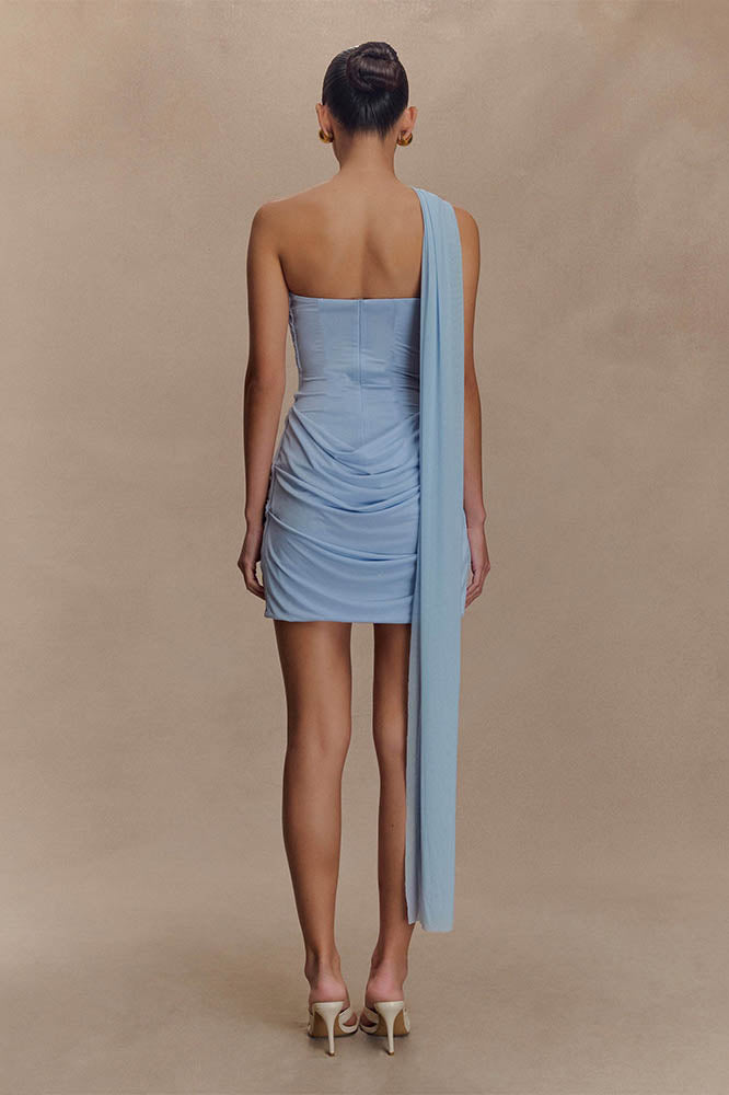 Summer Party-Ready Strapless Mini Dress