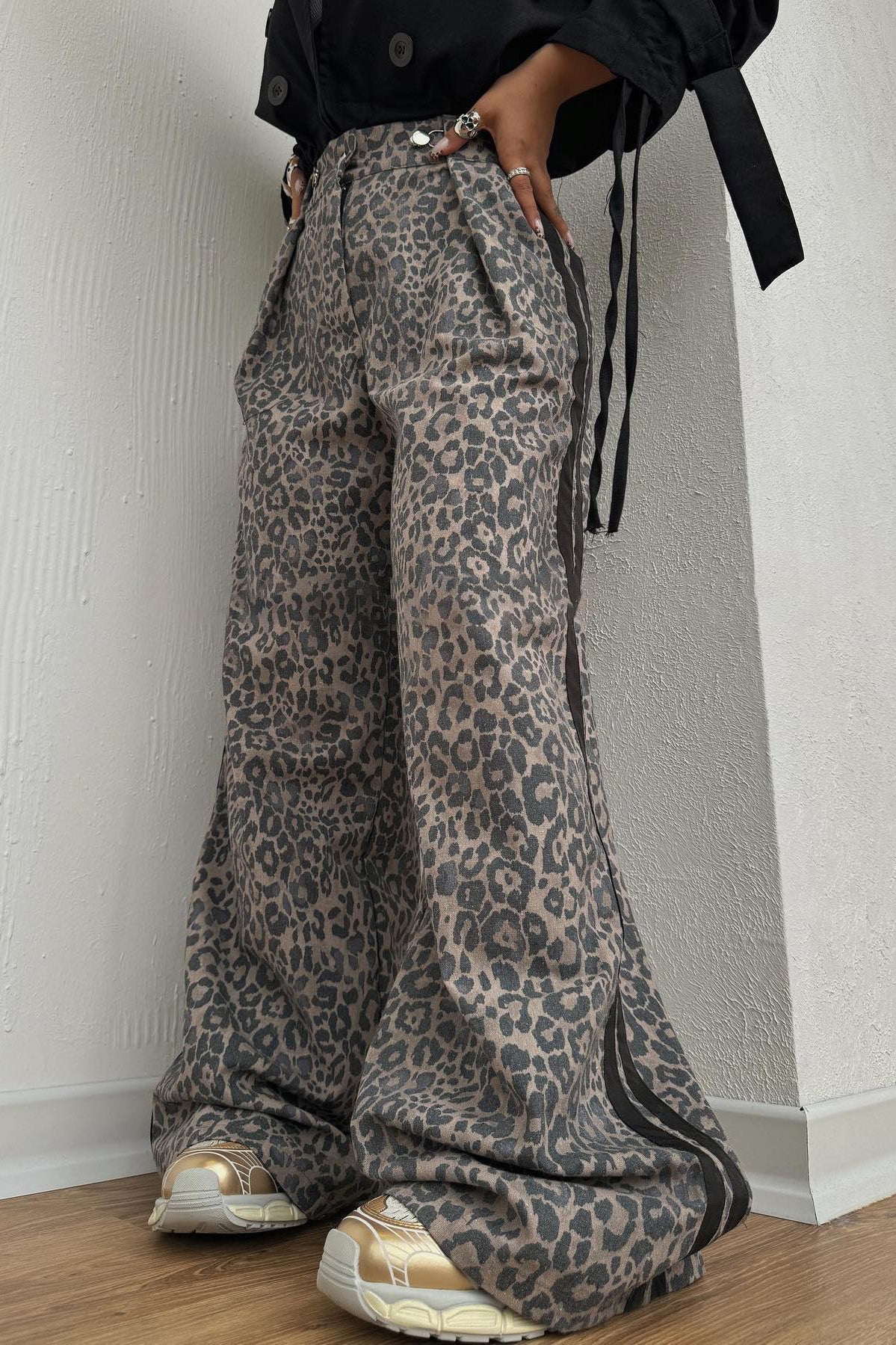 Street Style Leopard Stripe Baggy Pants