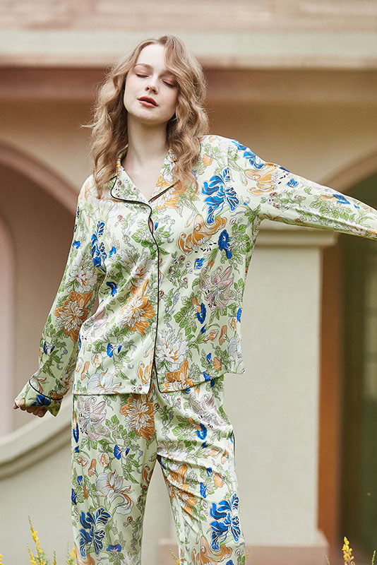 Set de pijamale cu mânecă lungă cardigan cu model Morning Glory și crin