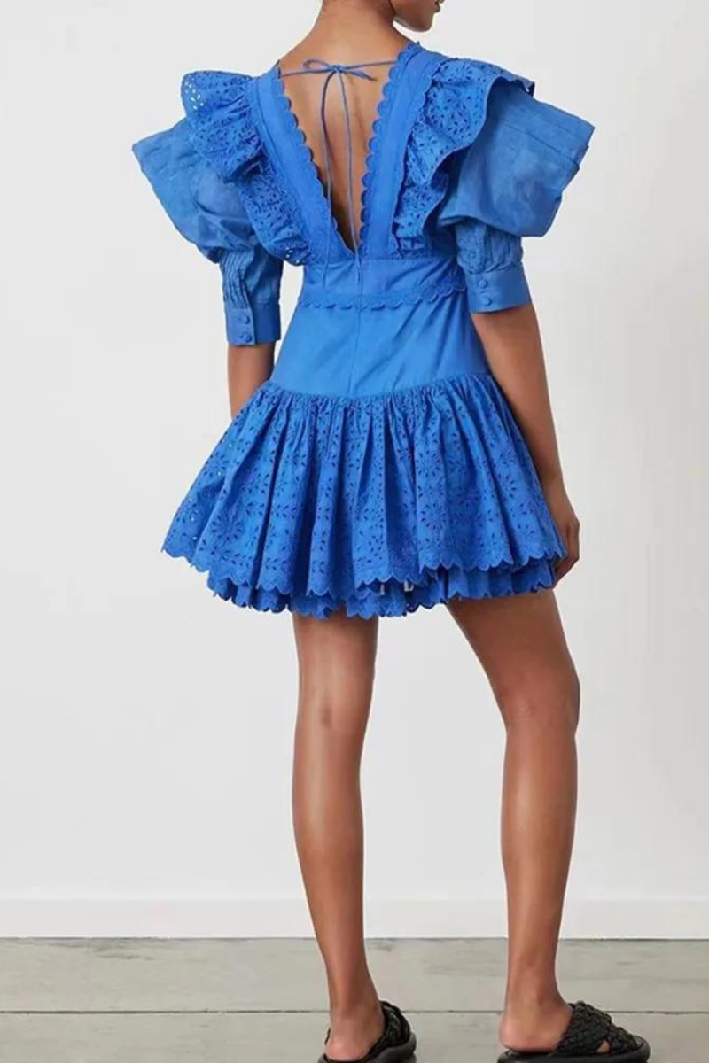 Éloïse Ruffle Plunge Neck Rygglös miniklänning