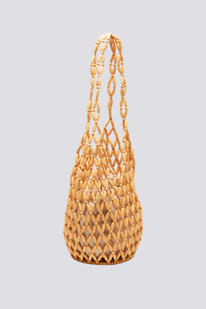Georgina Huel Out Wooden Beads Schëllerbeutel