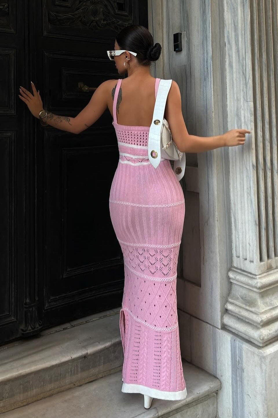 Abito lungo con spacchi traforati in maglia Esther