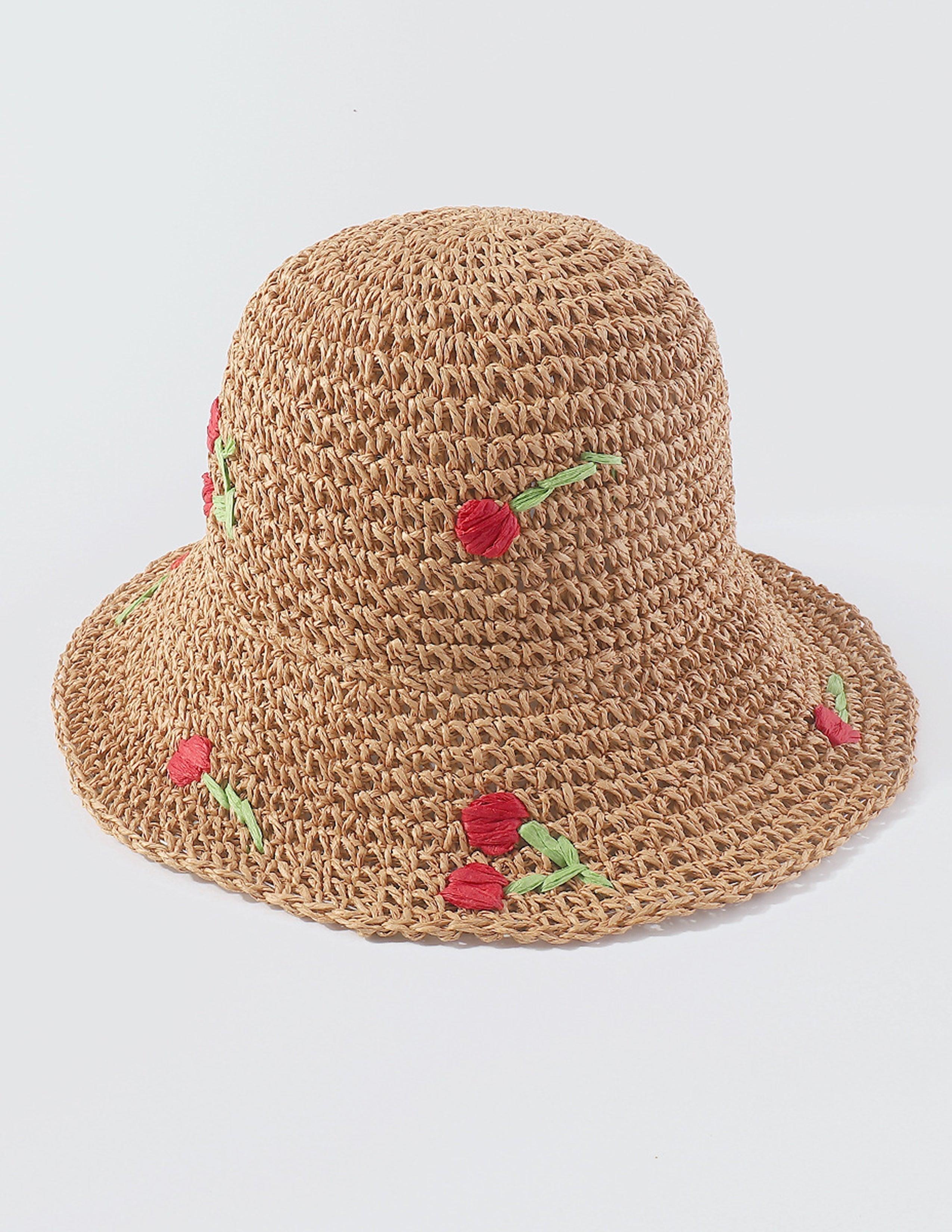 Chapeau bob tressé à fleurs