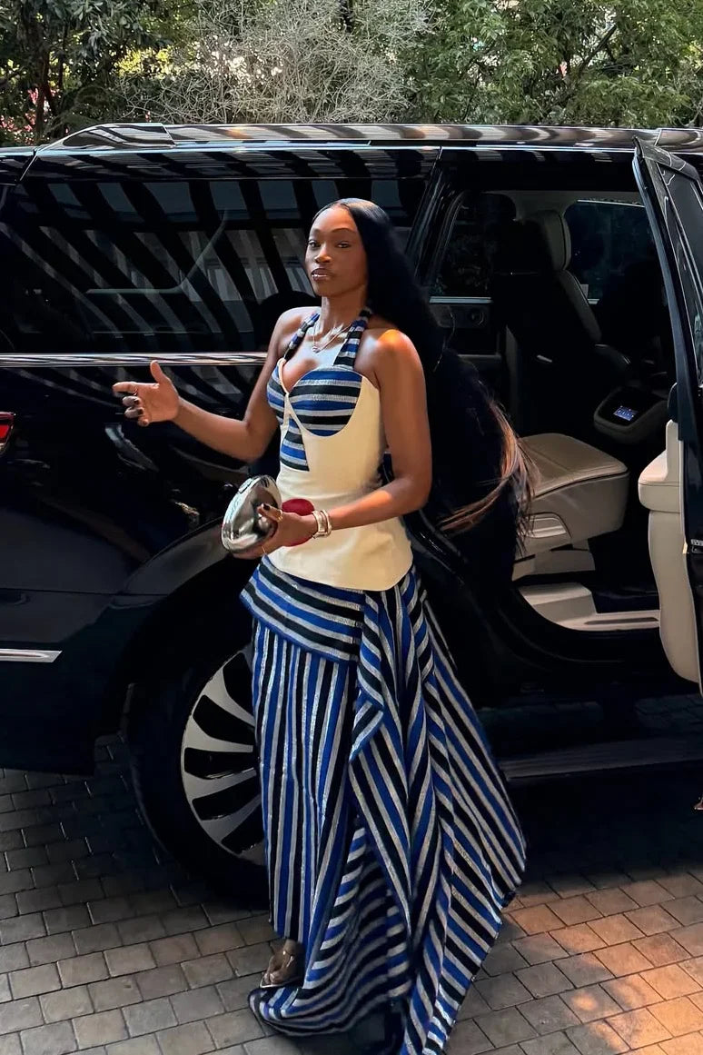 Asymmetrisk Stribet Maxi-Nederdel med Høj-Lav Kant