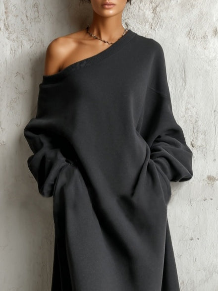 Sort off-shoulder bomulds sweatshirt maxikjole