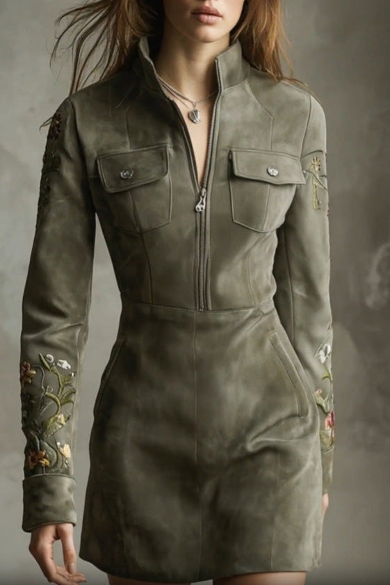 Robe mi-longue à manches courtes avec appliqués floraux Grace