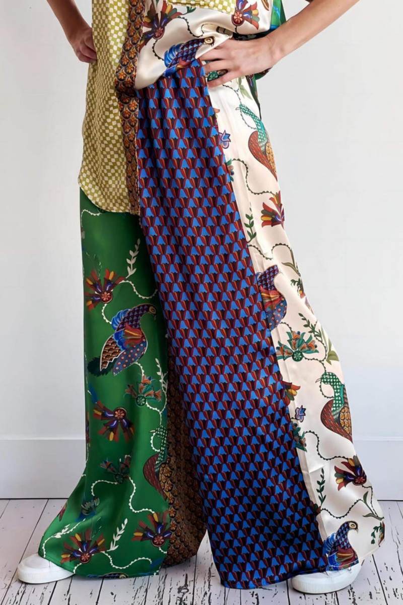 Speciální sada volných širokých kalhot s lidovým potiskem