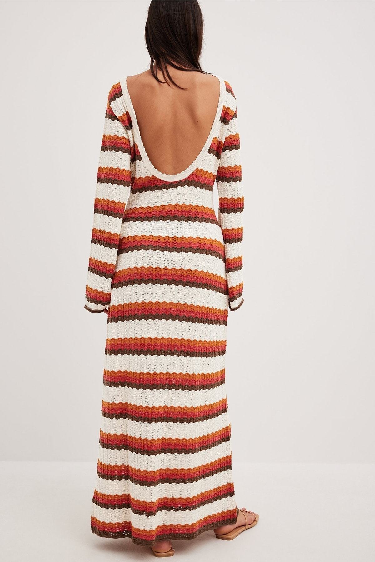 Robe longue en tricot dos nu à motif zigzag tissé Calista