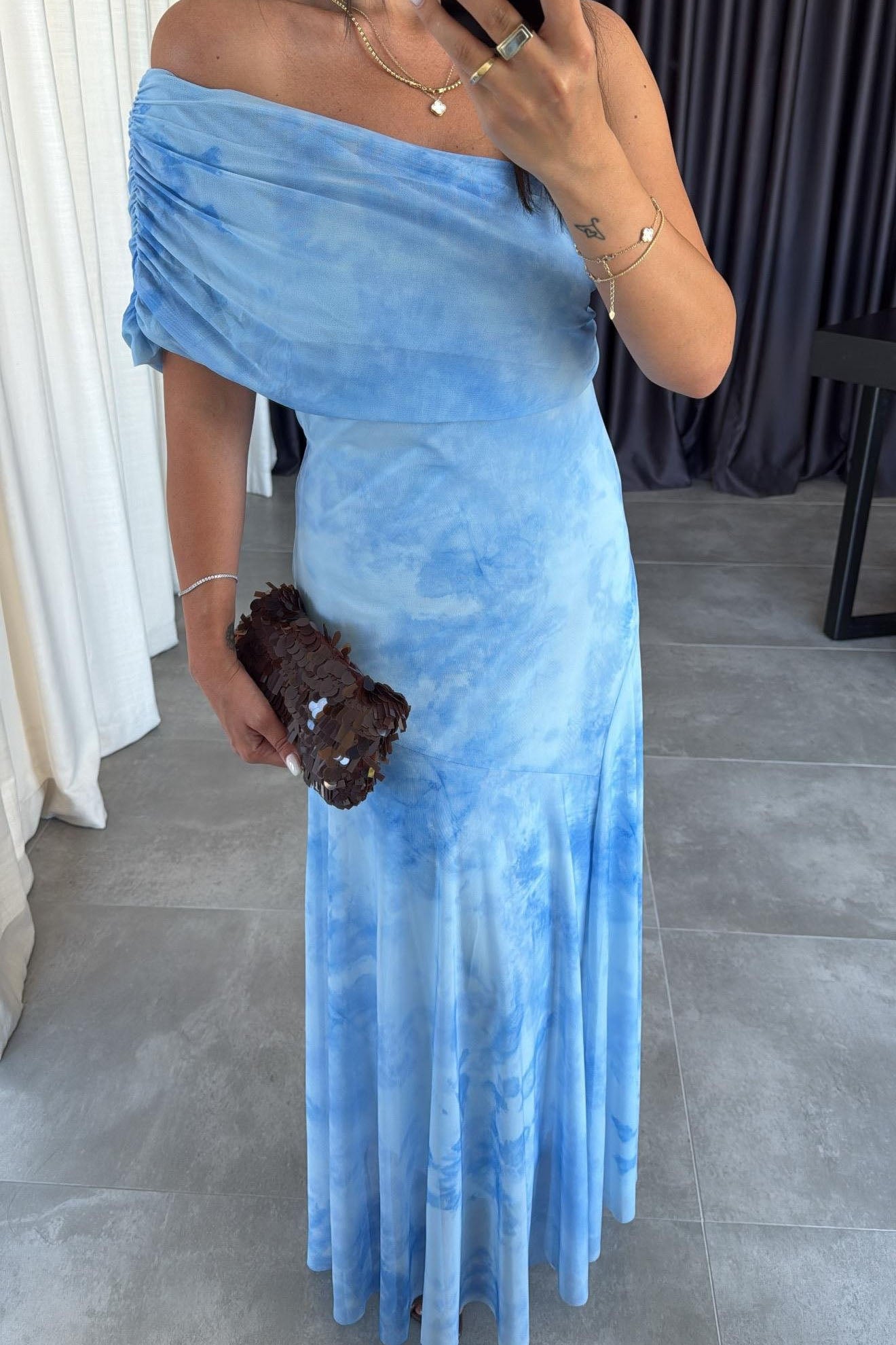 Statement Irregular Tie-Dye Chic Maxi Dress