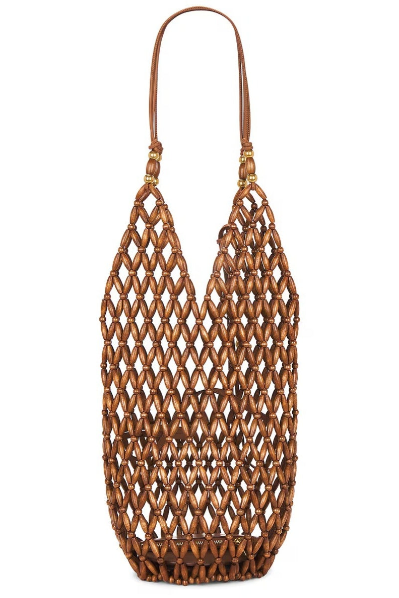Georgina Huel Out Wooden Beads Schëllerbeutel