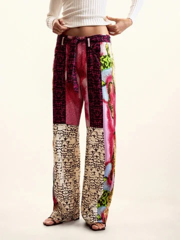 PANTALONI A STAMPA PATCHWORK FLOW
