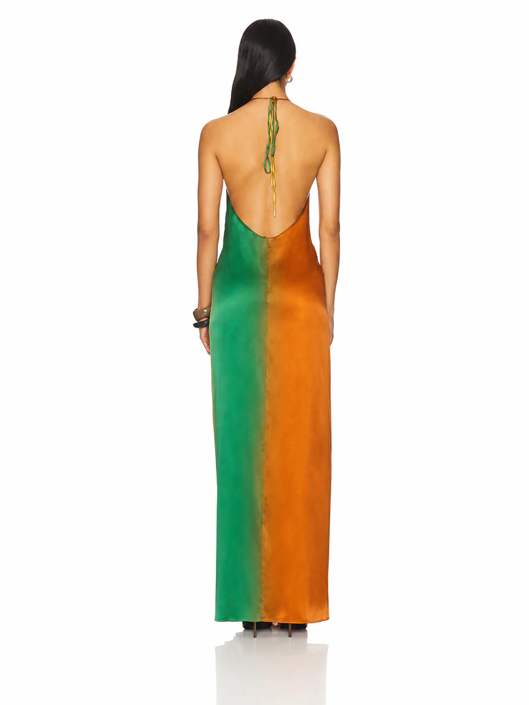 Mini abito in finta pelle scamosciata con nappine e stile halter
