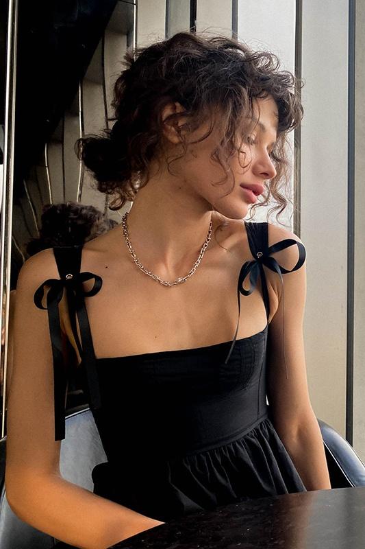 Kayla Strik Schouderbandjes Mini Jurk