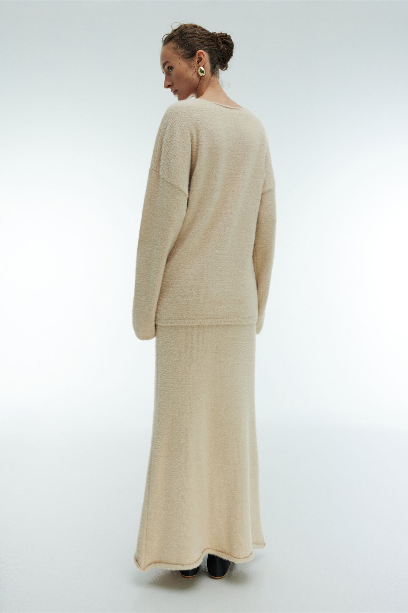 סט ברברה עם צווארון V עם שרוולים ארוכים