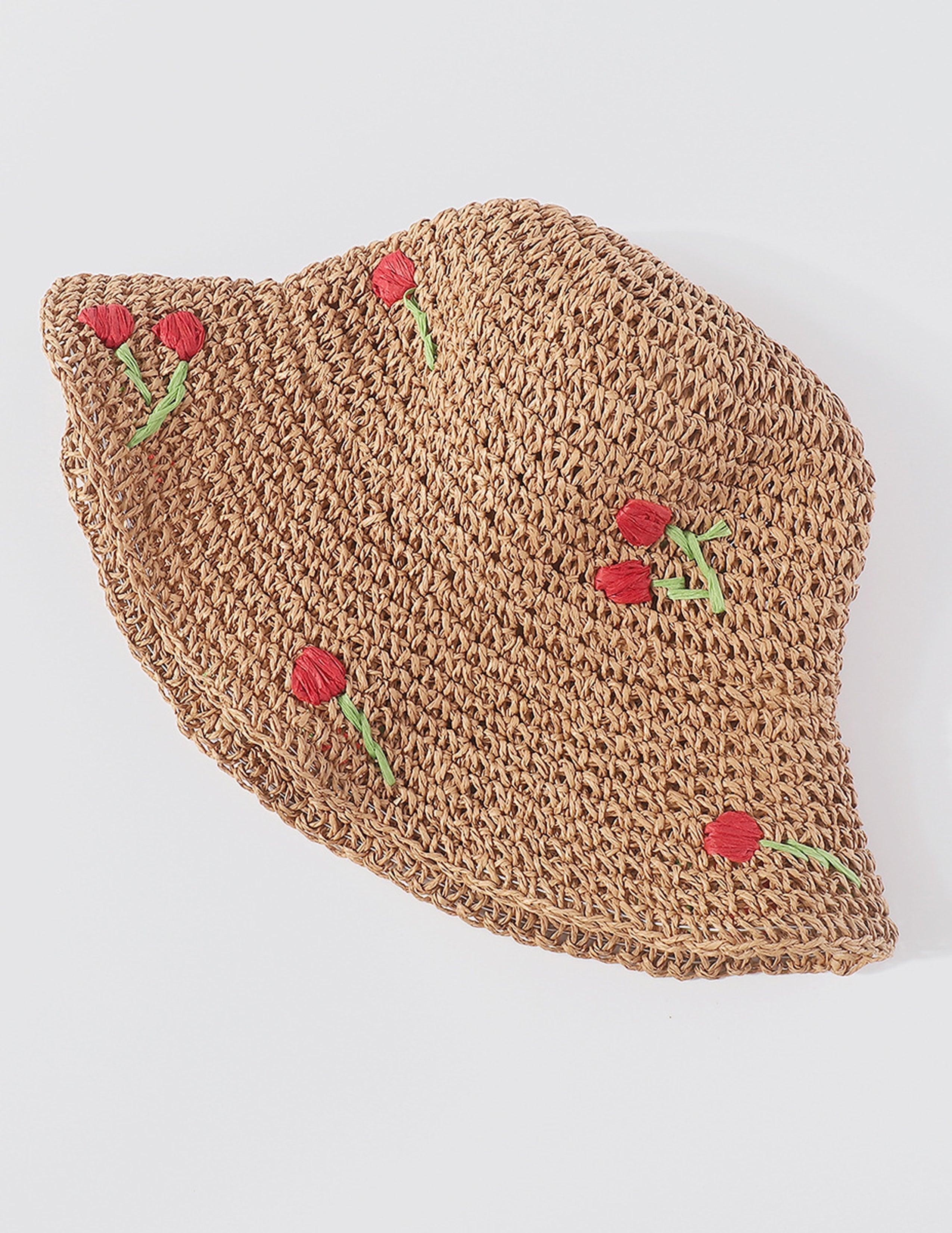 Chapeau bob tressé à fleurs