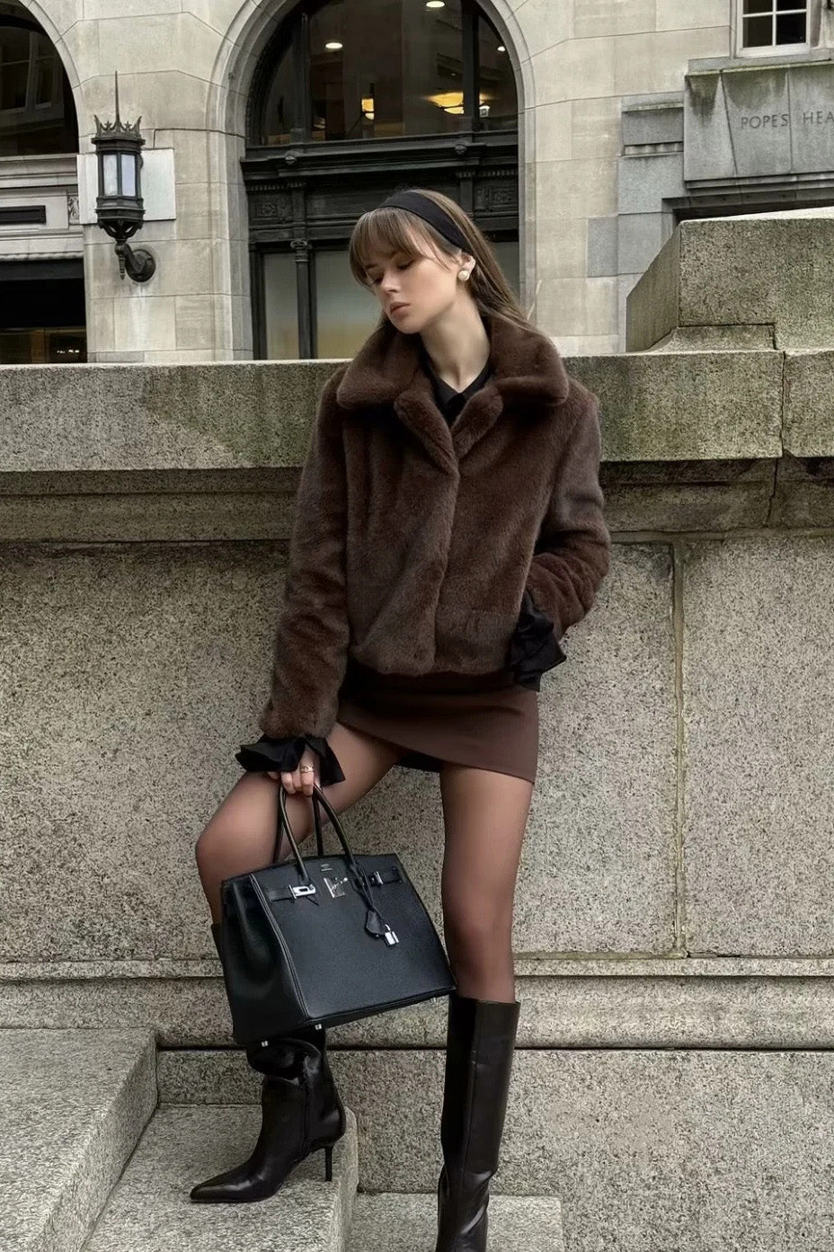 שמלת מקסי מתפרצת רקומה של ג'ואה תחרה גזורה