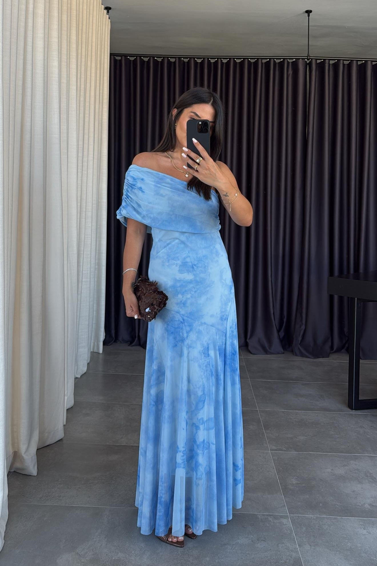 Statement Irregular Tie-Dye Chic Maxi Dress