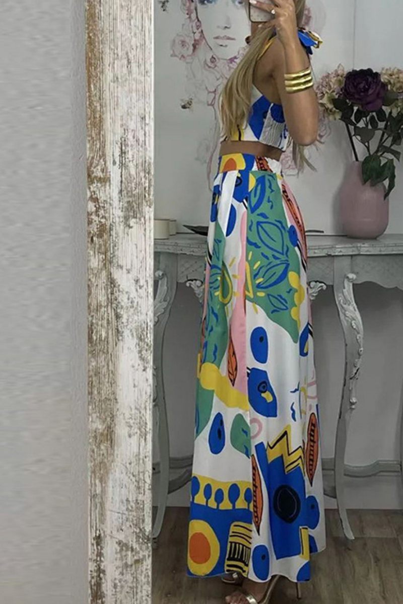 Graffiti gedréckt Tie Schëller Top & Pleated Rock Set