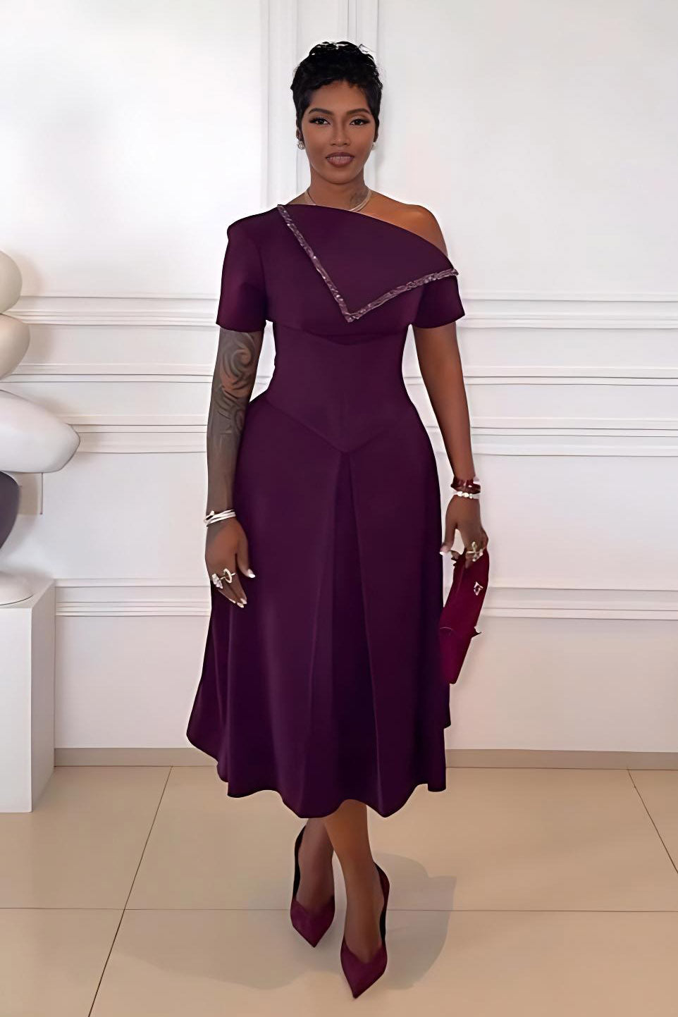 Vestido Midi Formal Versátil com Ombros Descobertos