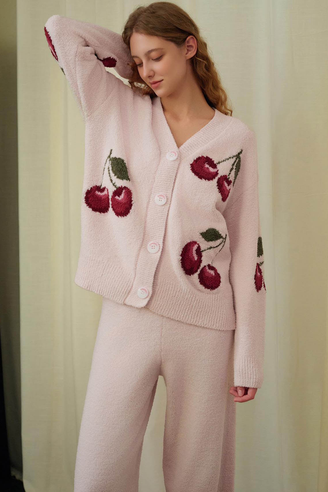 Weicher halbvelours Kirsch-Cardigan-Pyjama-Set