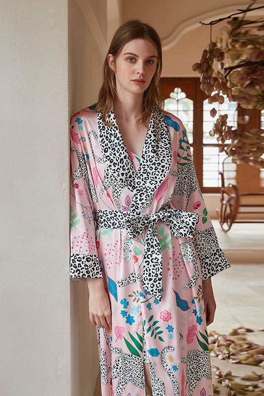 Dressing Pink Snow Leopard Robe Set