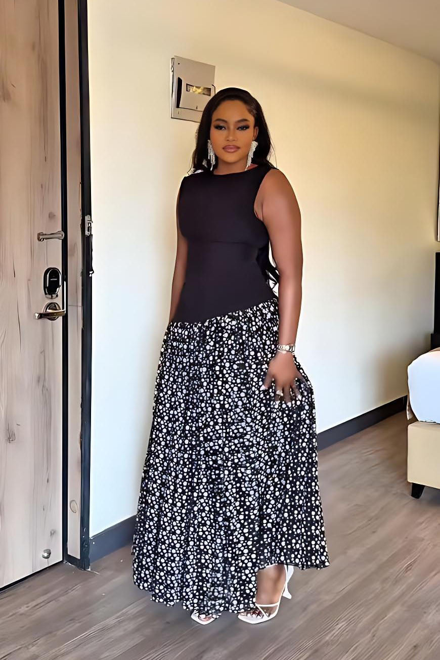 Rochie lungă din plasă cu buline de miez de noapte