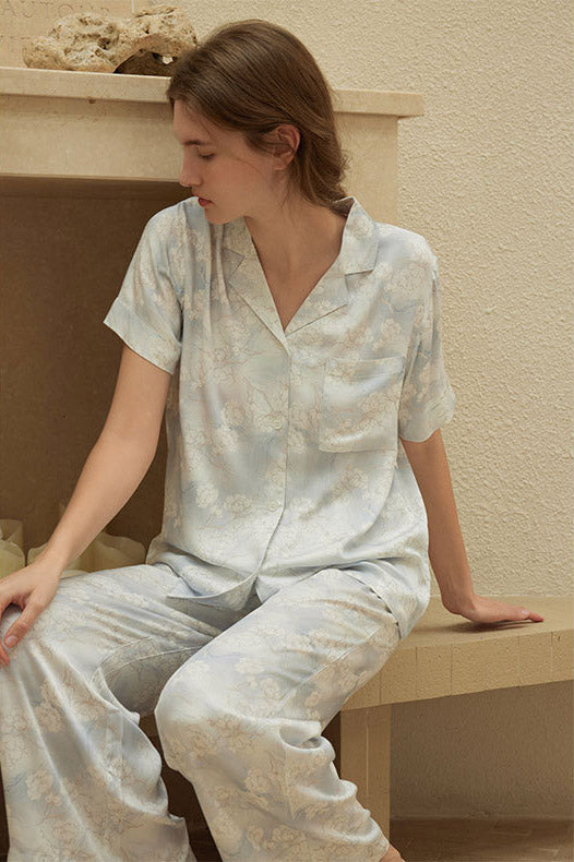 Ensemble de pyjama à imprimé floral en satin