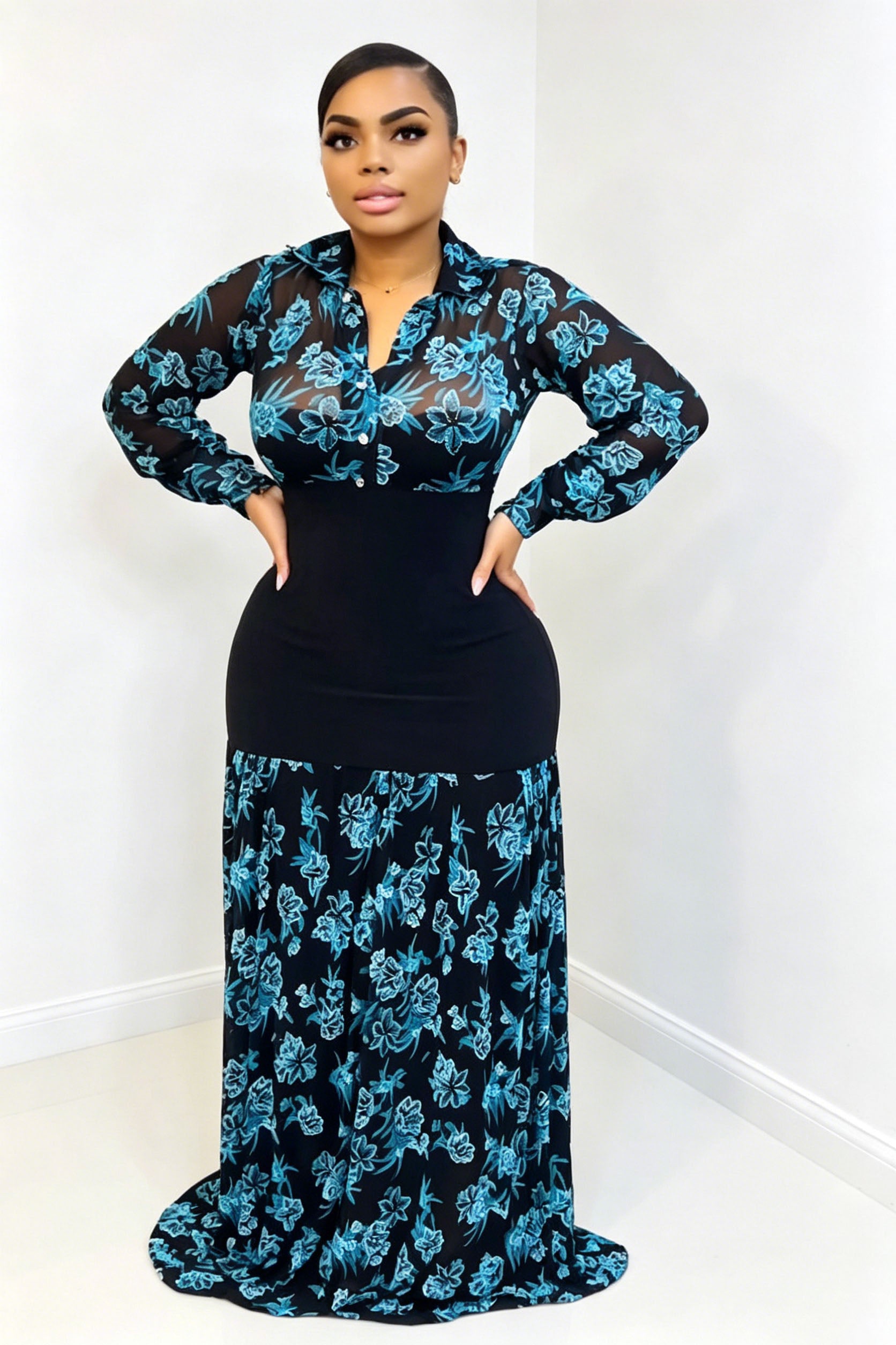 Vestido maxi de malla con bloques de color y cuello alto